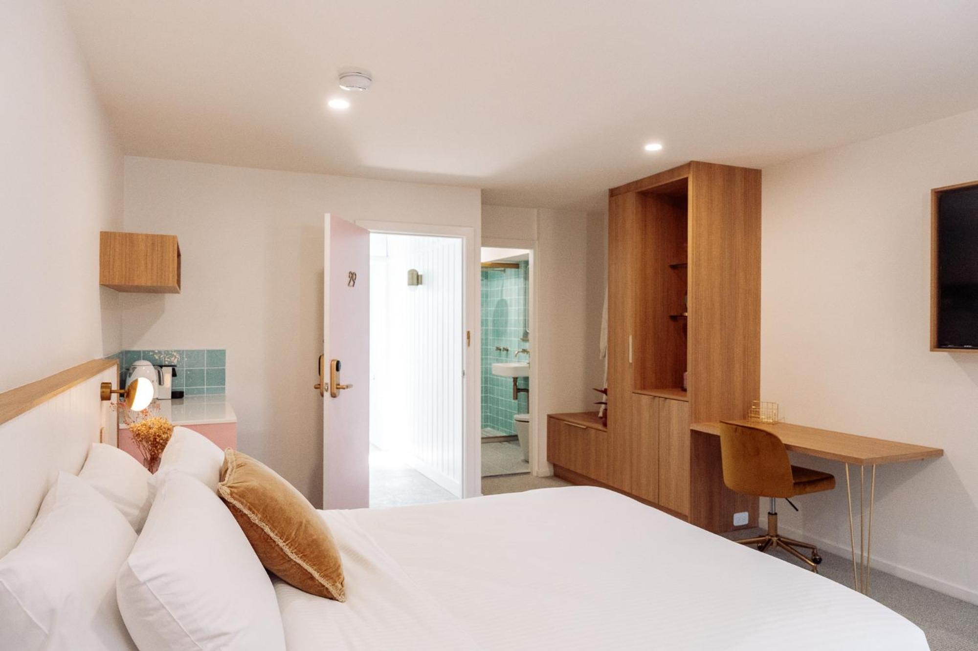Surfside 22 Motel *