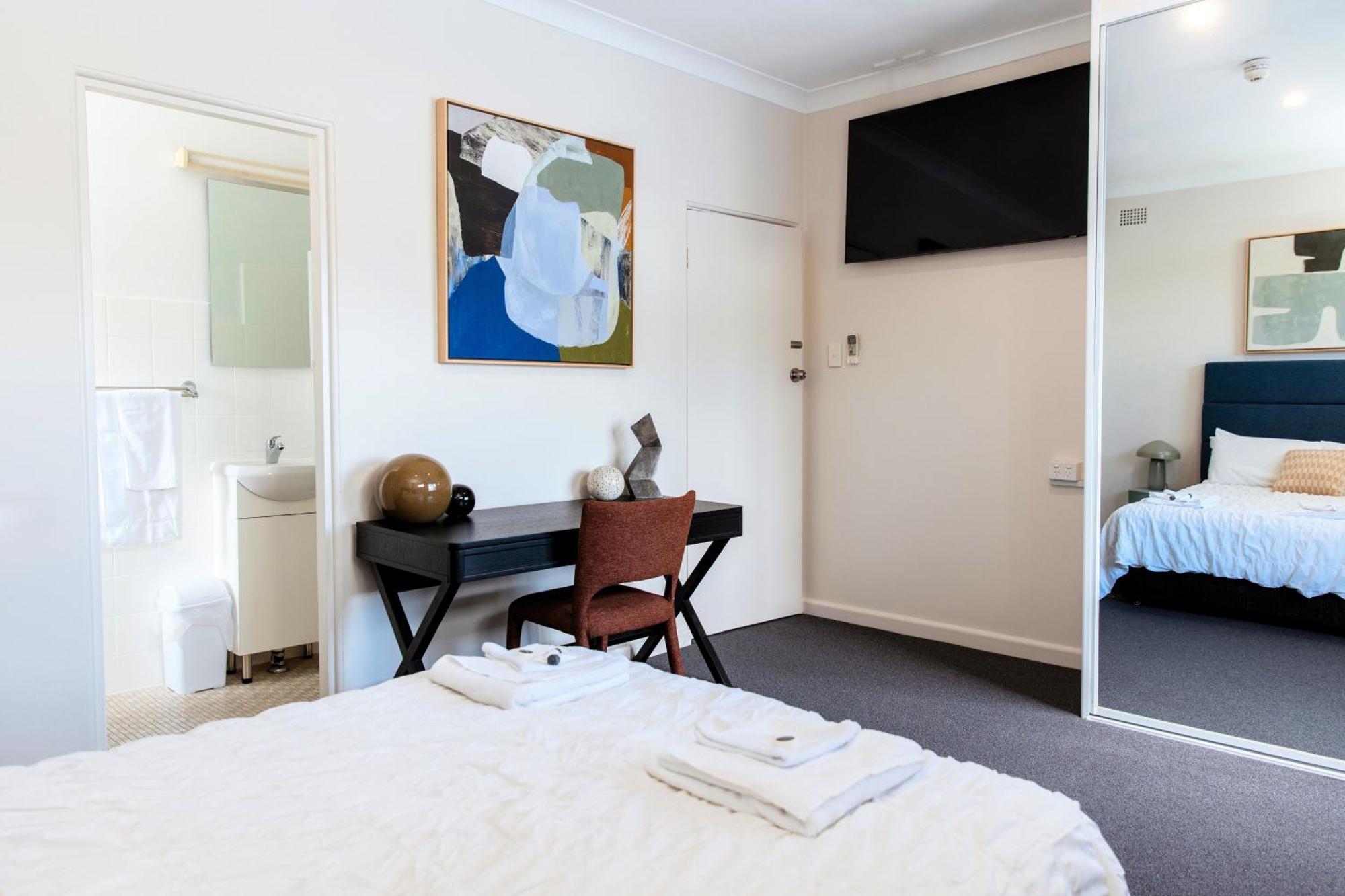 Figtree Hotel 3*