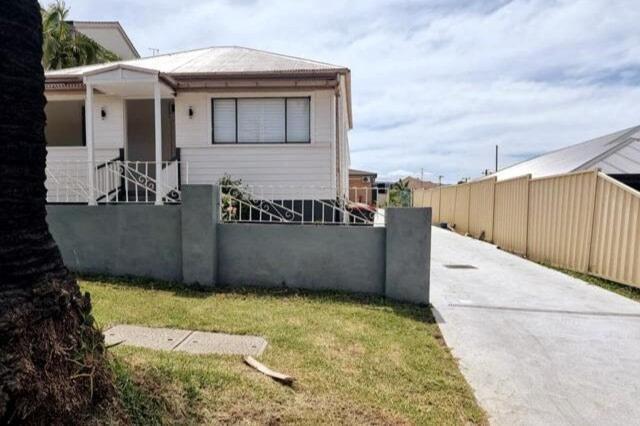 Stylish 10mins Walk To Hospital & Train Station With Parking