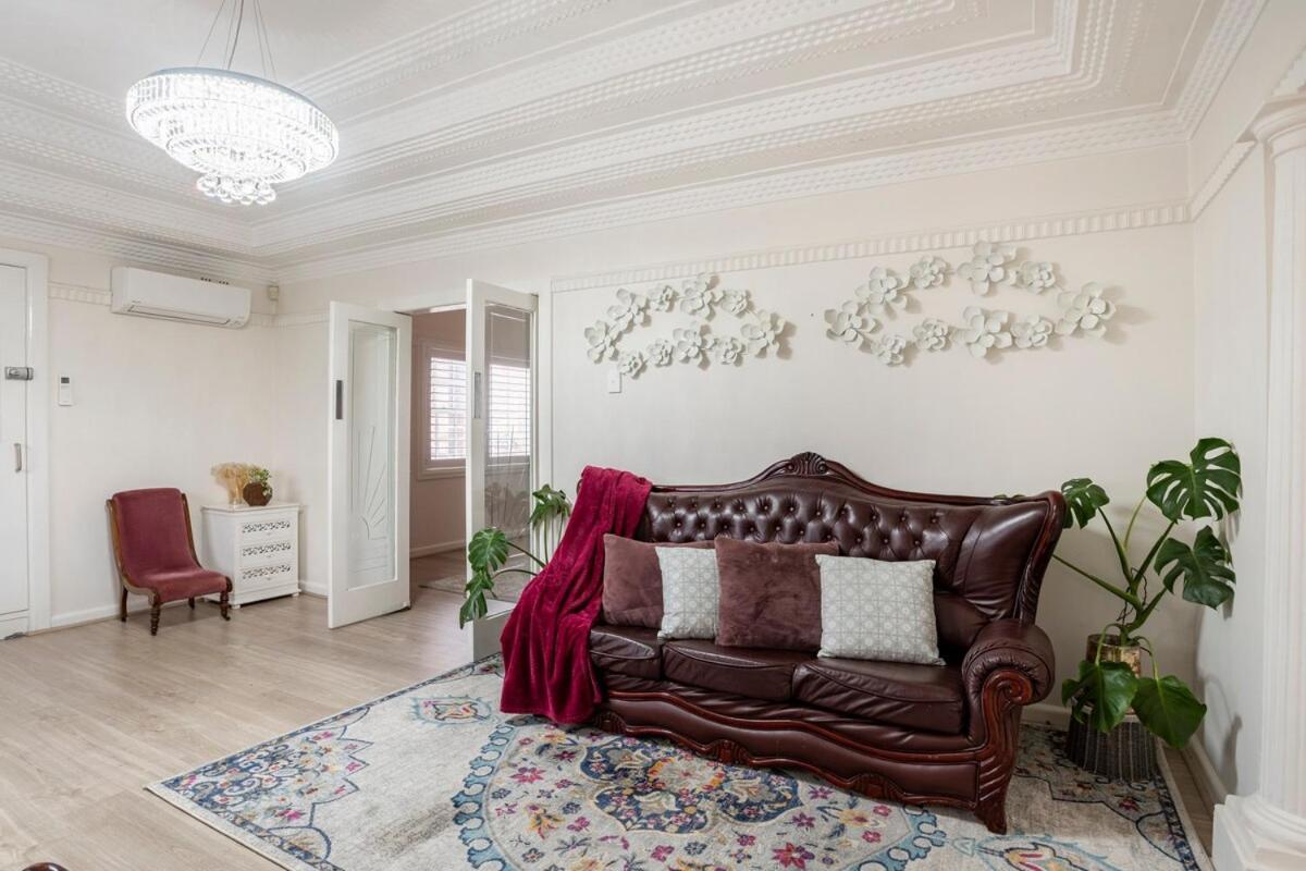 Stylish Heritage 10mins Walk To Hospital With Free Parking * Wollongong