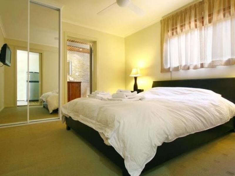 Southview Guest House 4*