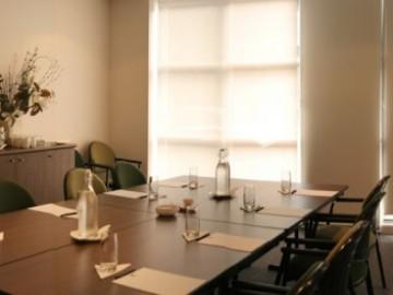 Quest Aparthotel