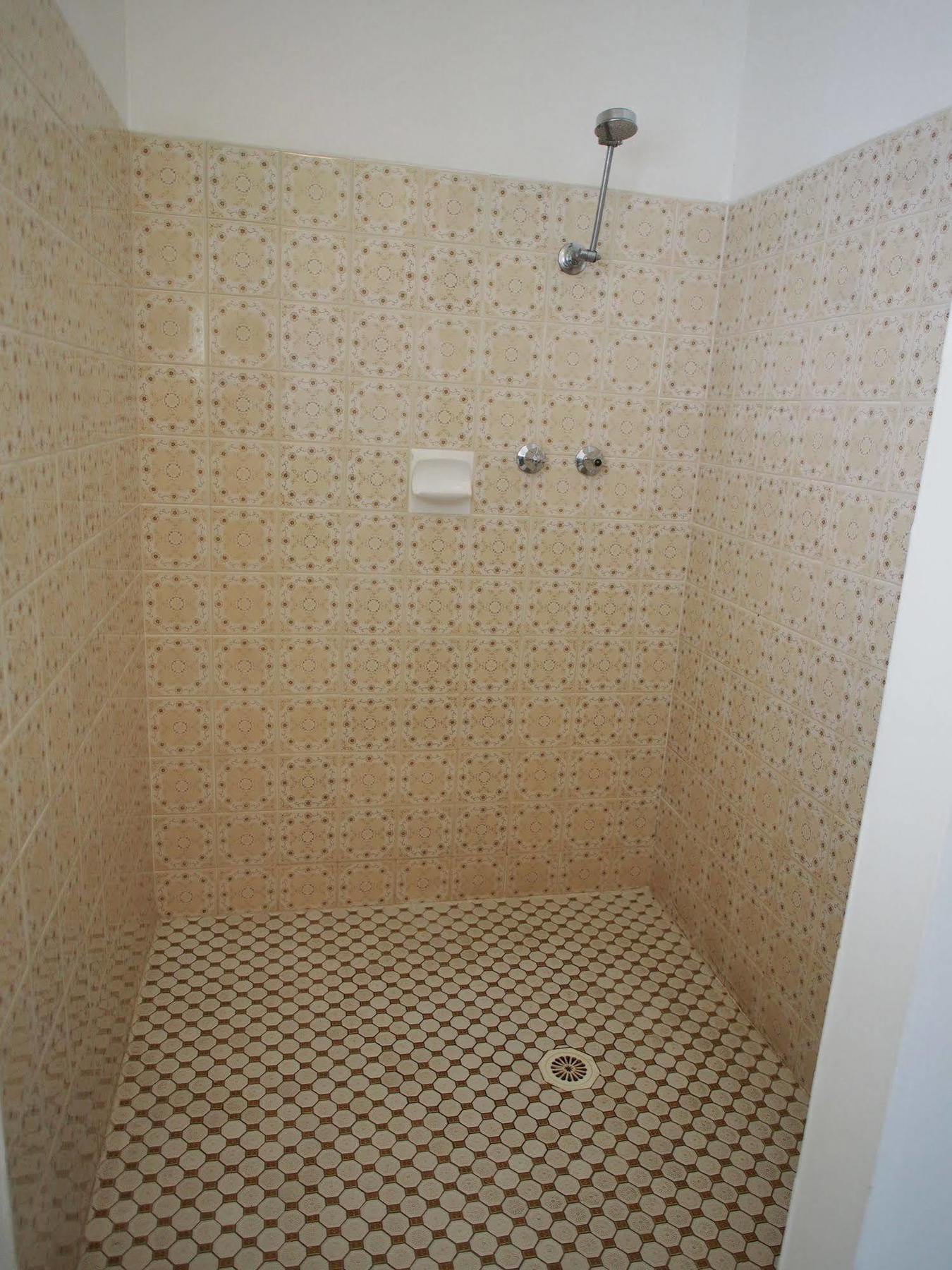 Windmill 3*