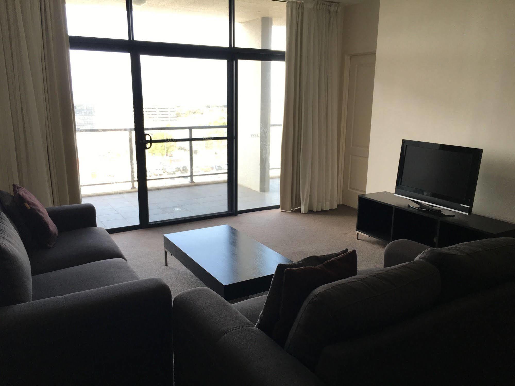 Aparthotel Mantra 4*