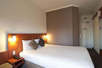Ibis Wollongong