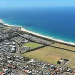 Wollongong Surf Leisure Resort
