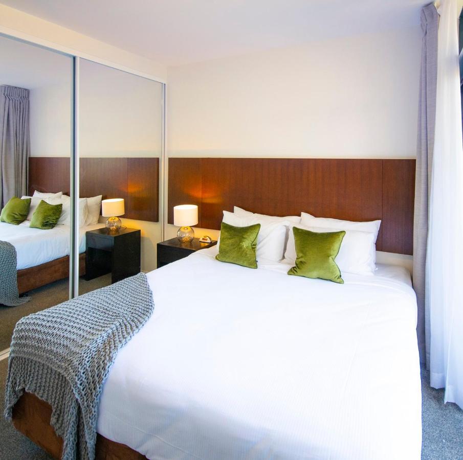 Mantra Aparthotel