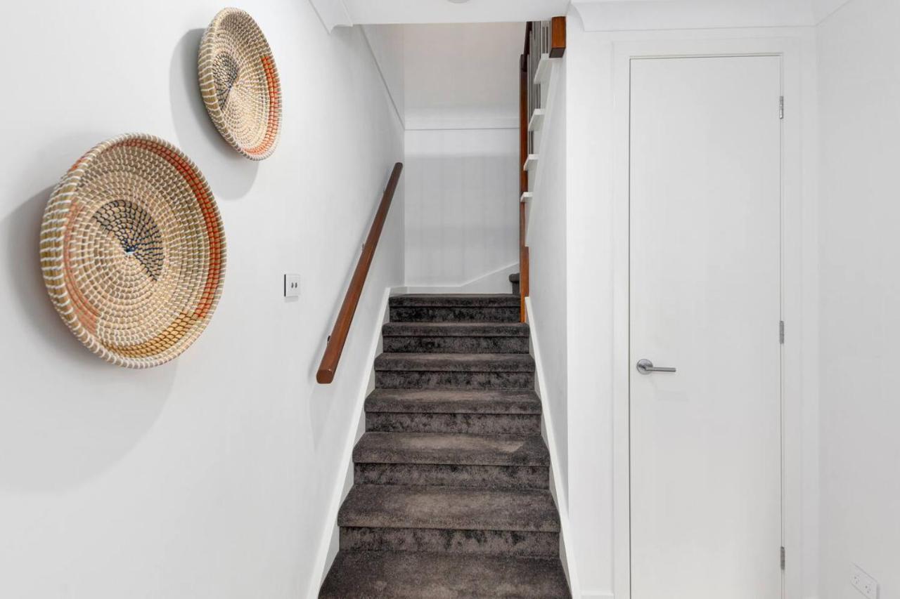 East Corrimal Escape - Beautiful Beachside Living * Wollongong
