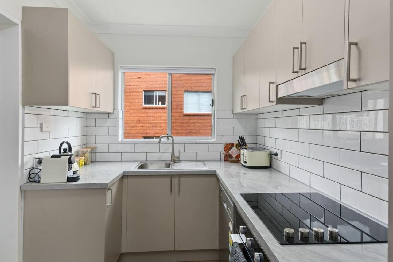 Apartment Sea Vista Escape - A Charming Waterside