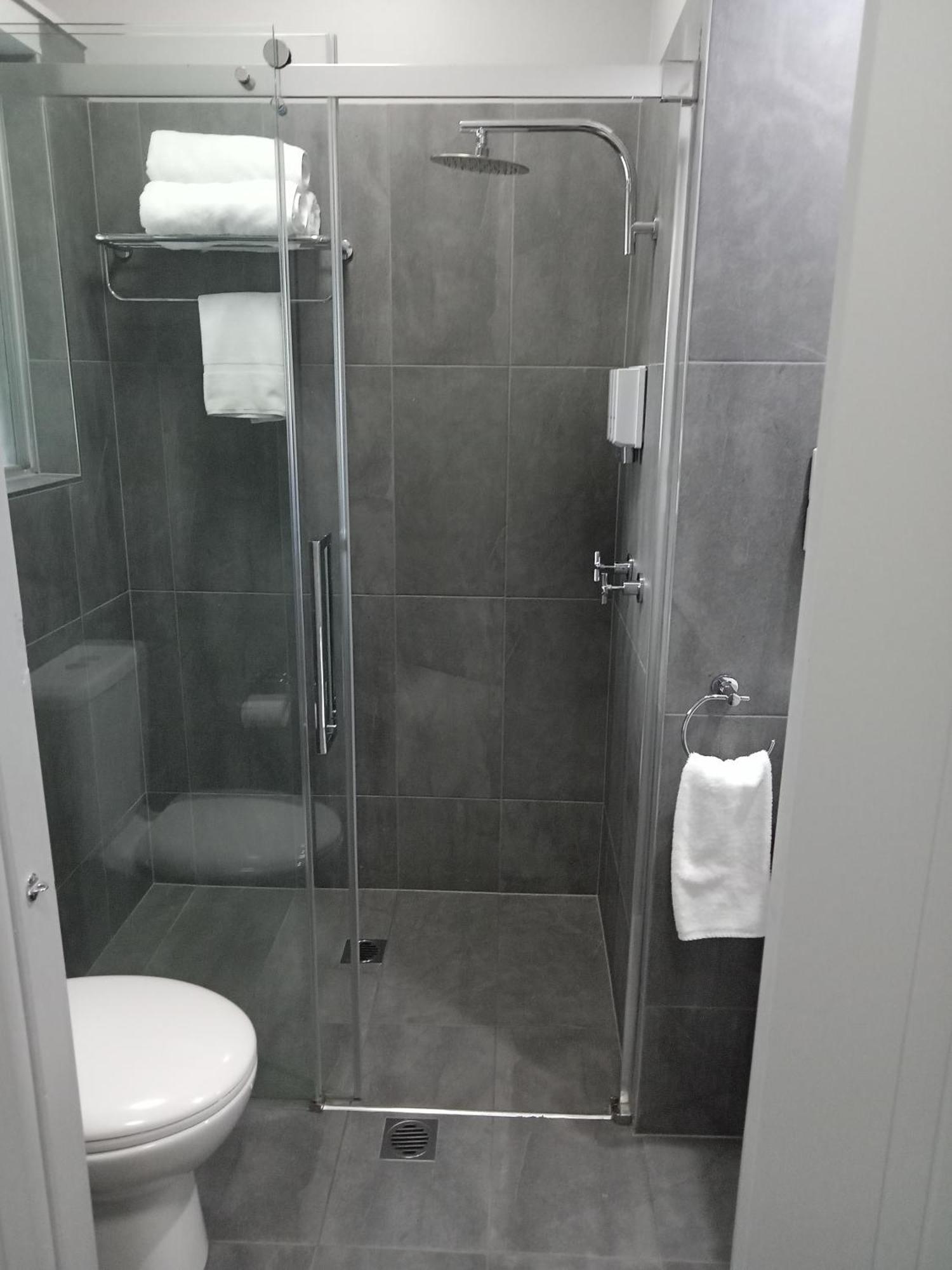 Hotel Solomon Figtree