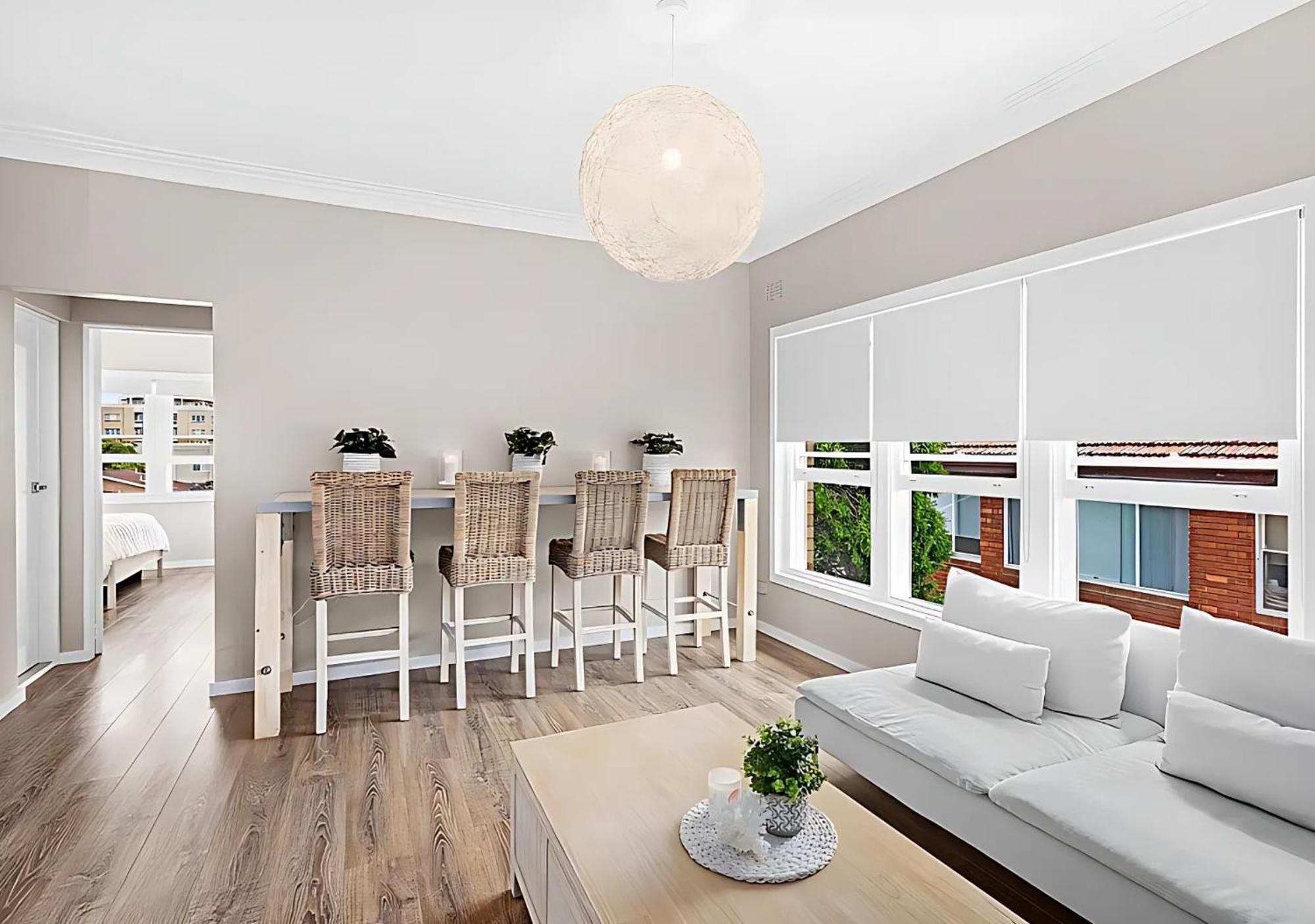 Luxe Newly Renovated 2 Bed Unit - Walk To Wollongong