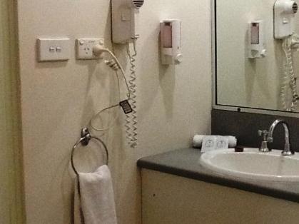 Hotel Solomon Figtree Wollongong