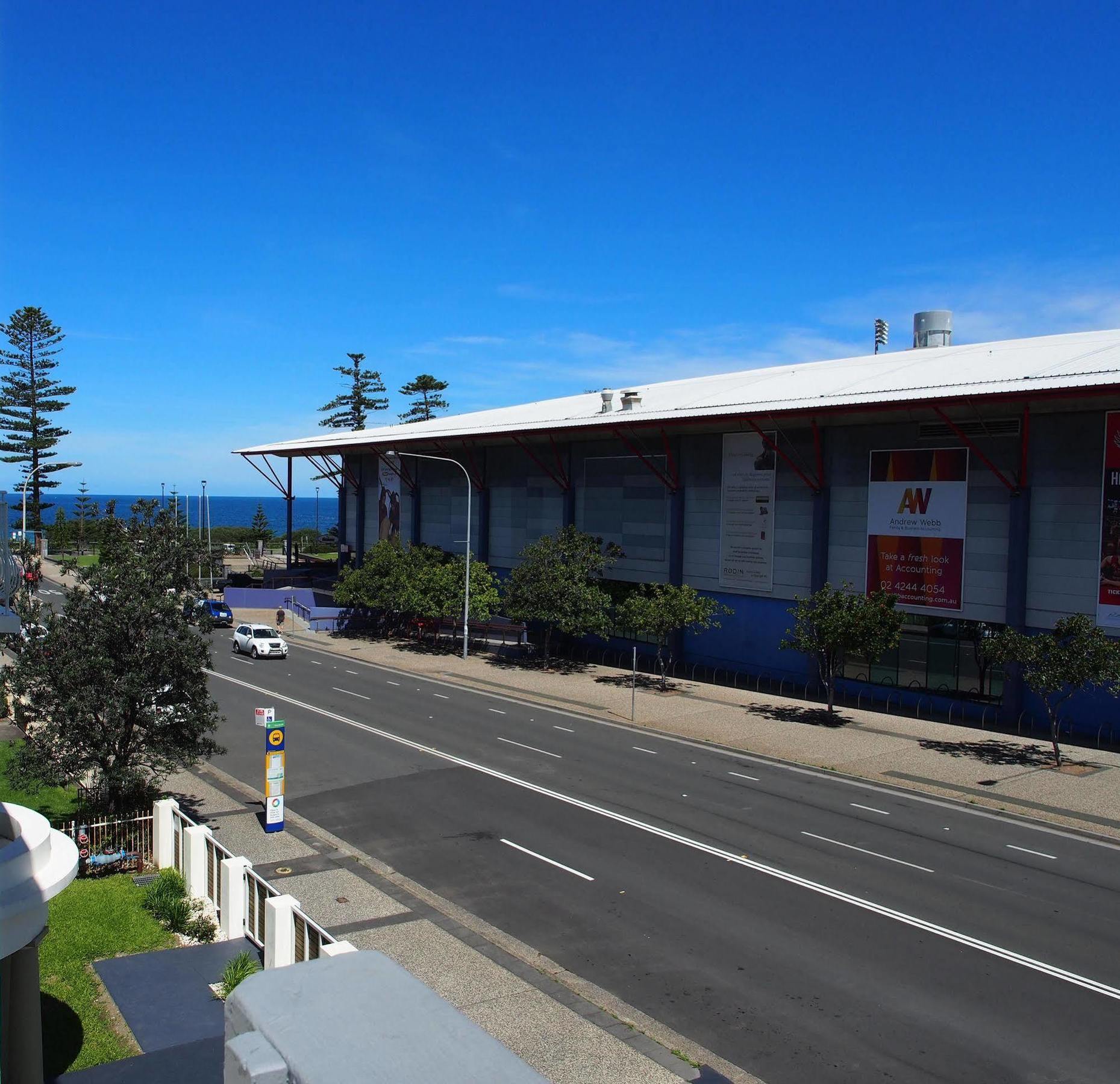 Motel City Beach Motel 3*