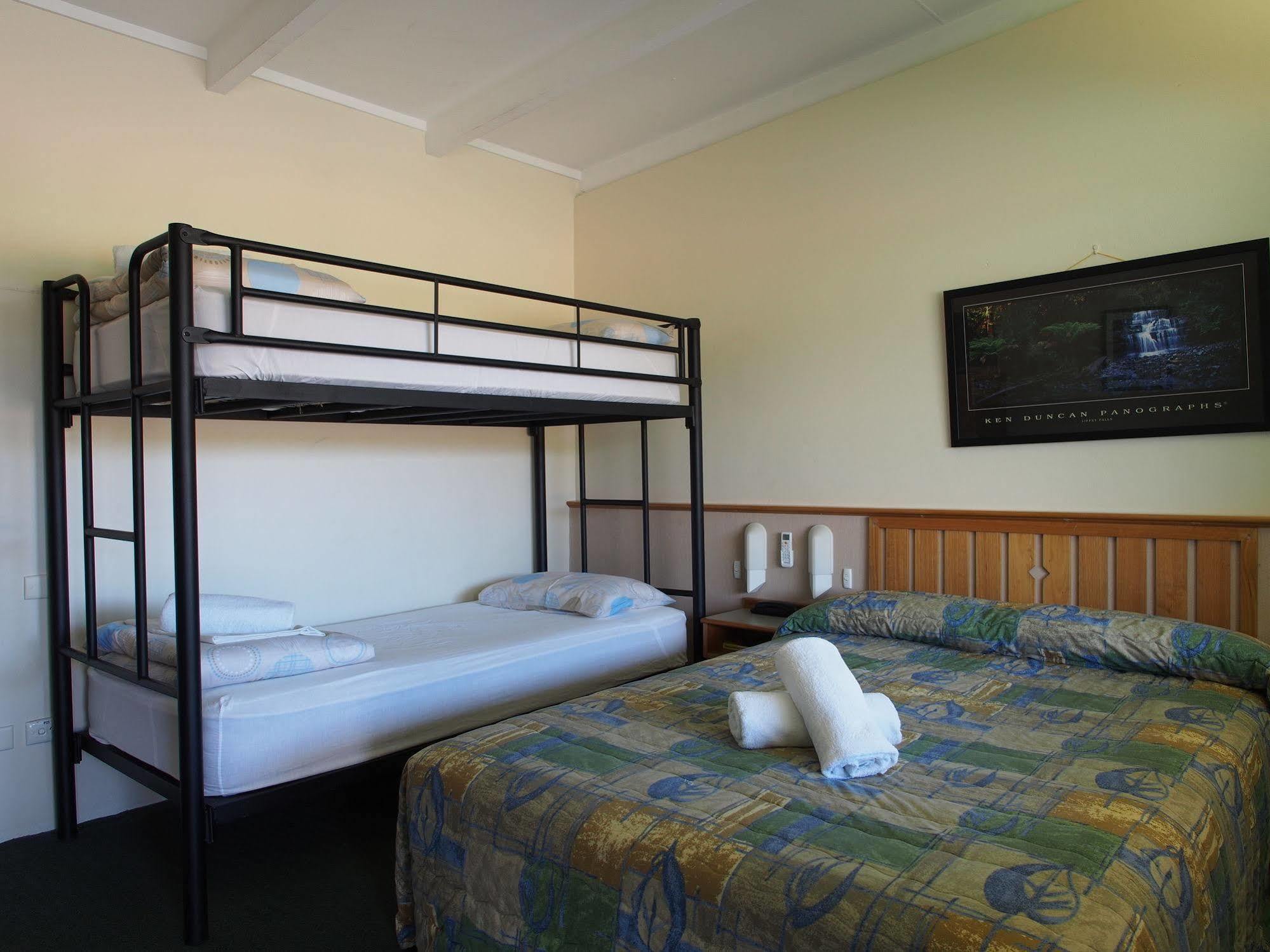 Solomon Figtree Hotel Wollongong