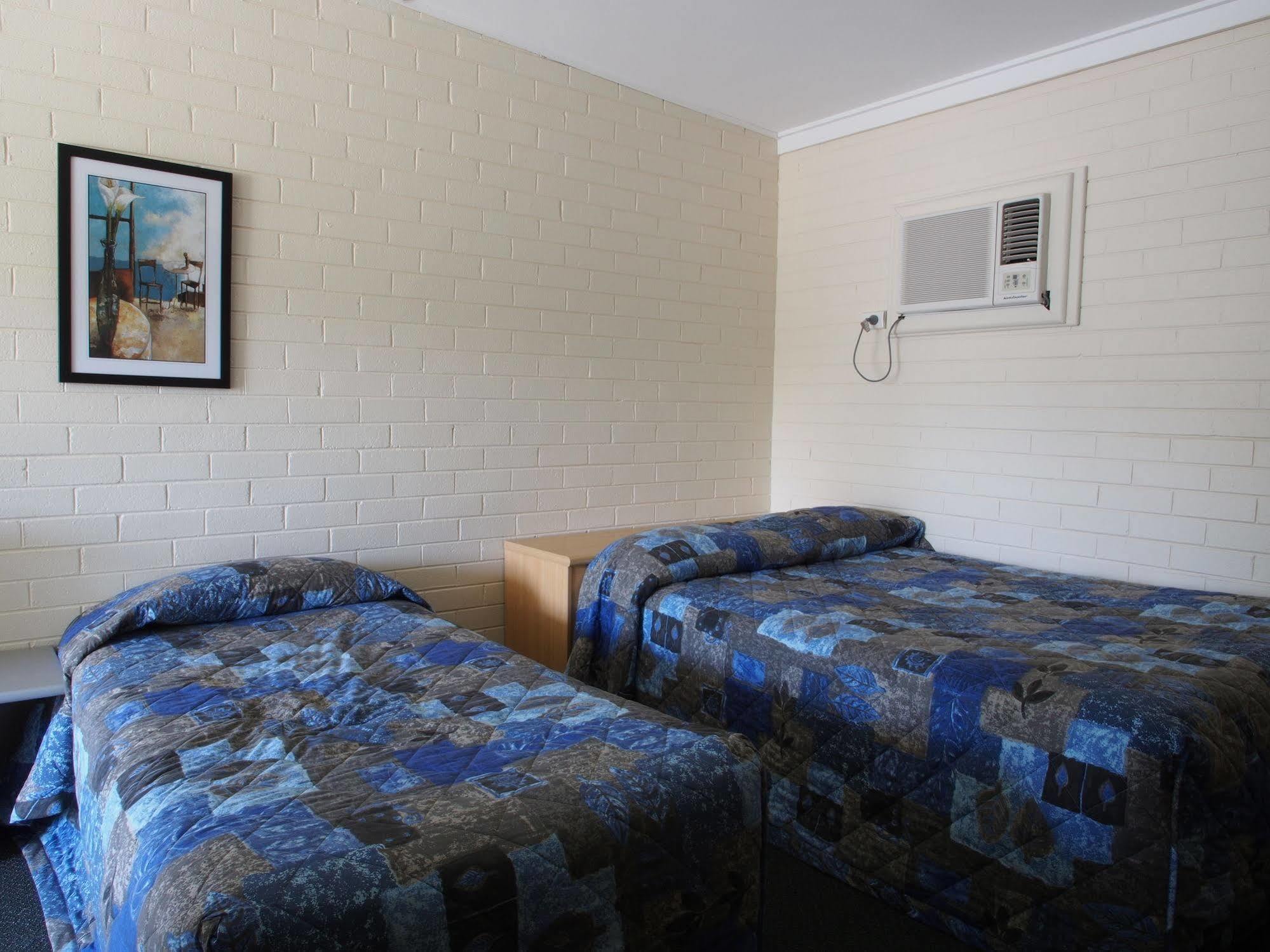 Hotel Solomon Figtree Wollongong