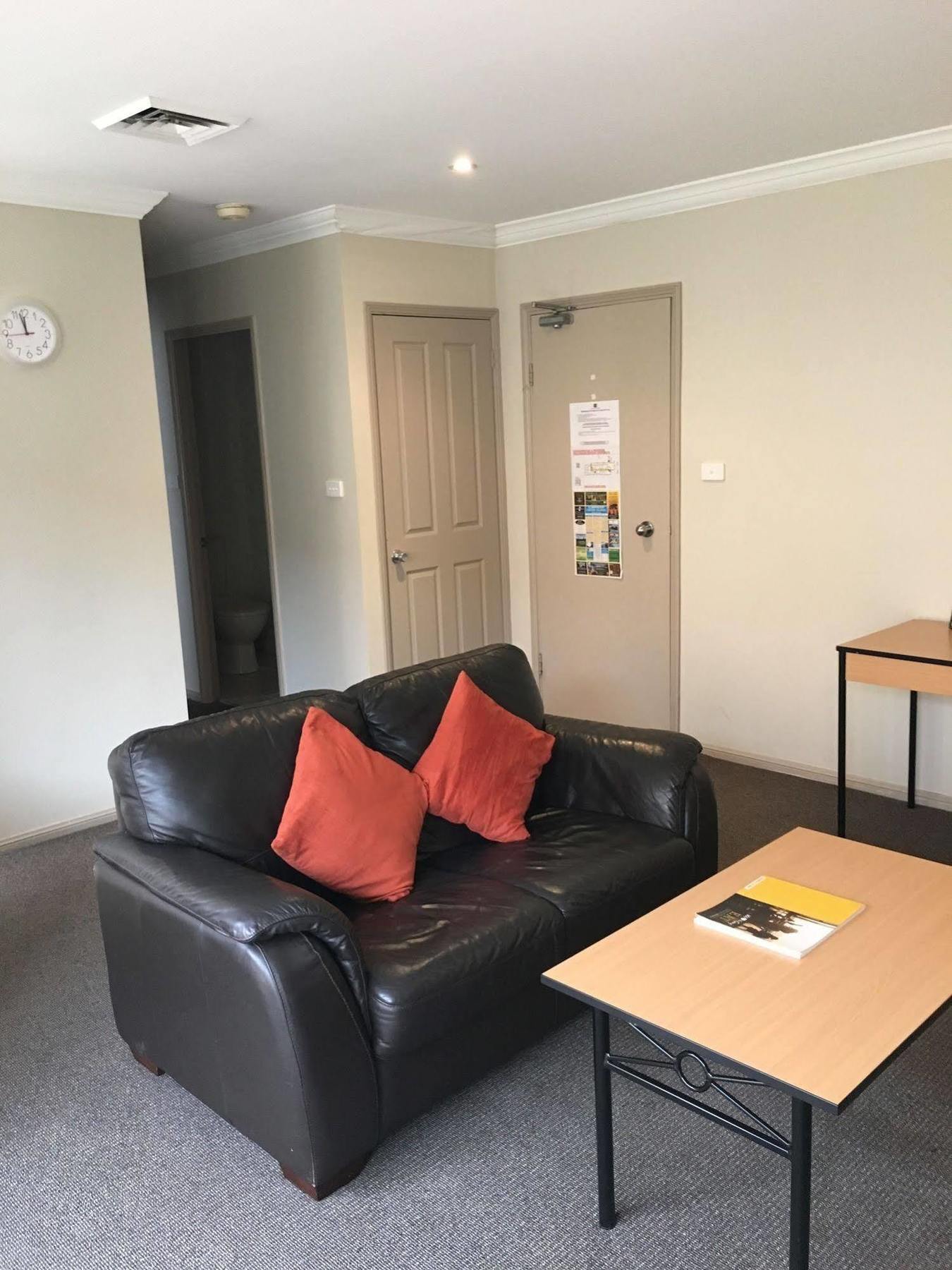 Serviced Aparthotel