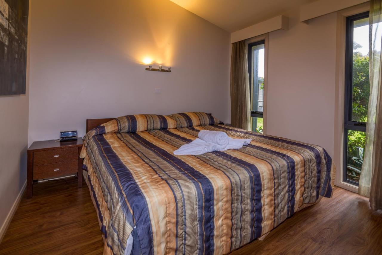 Resort Surf Leisure