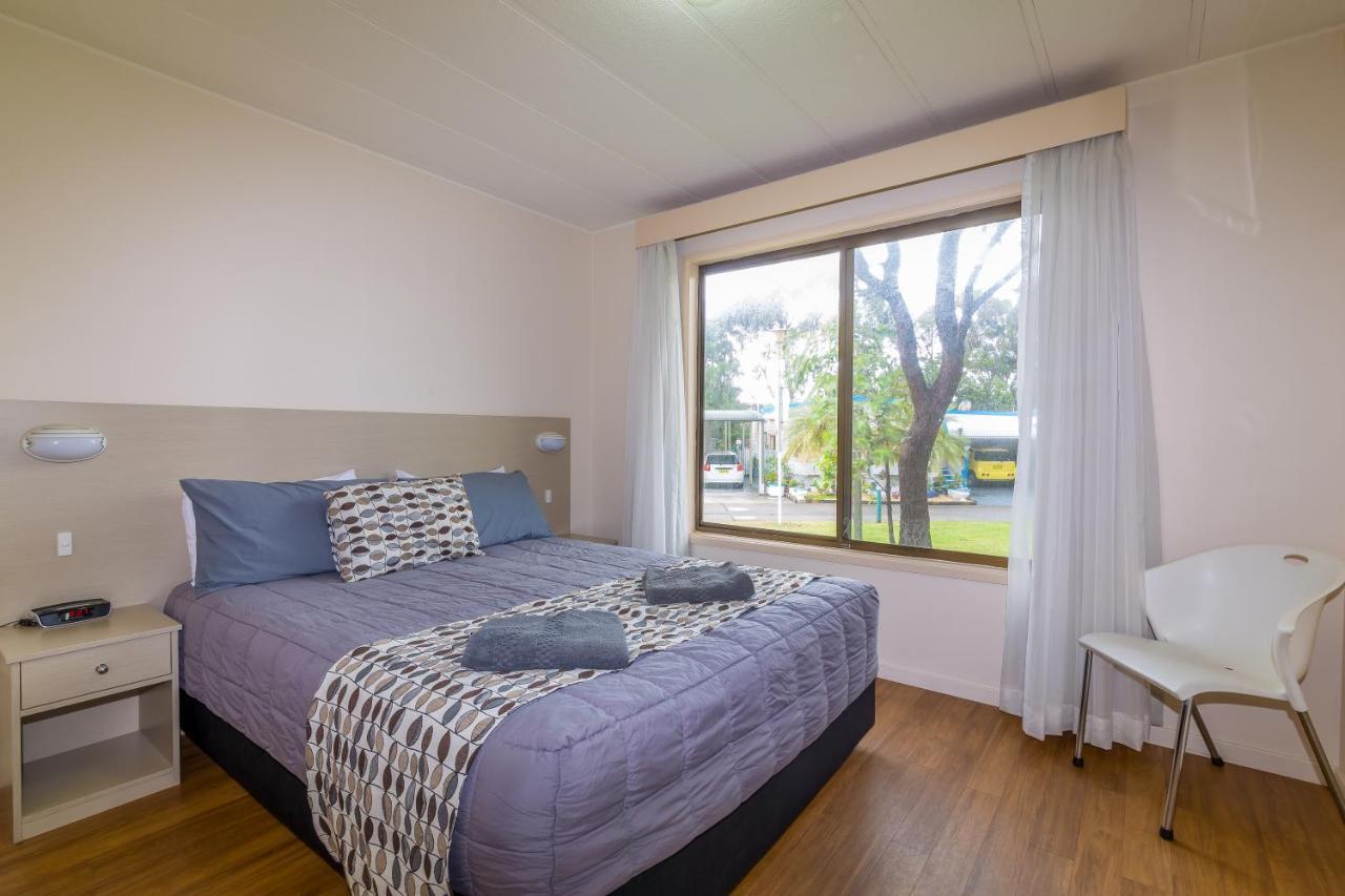 Surf Leisure 4*